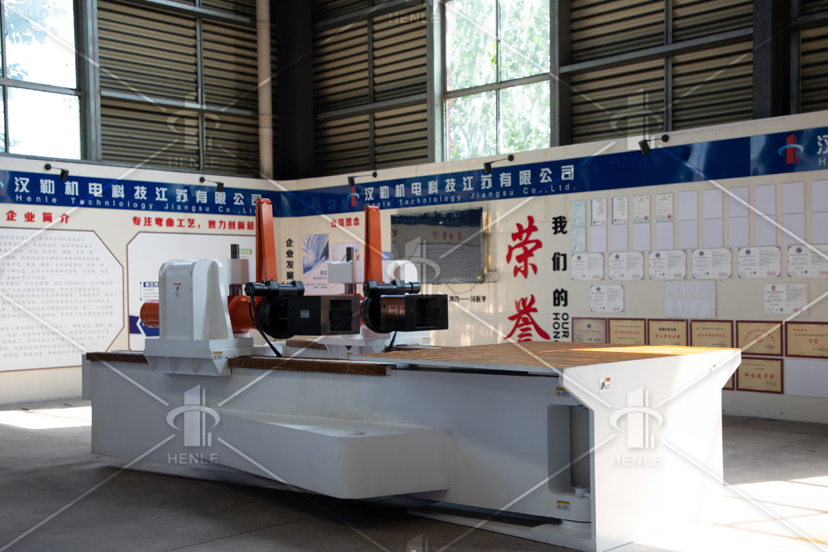經濟型數(shù)控拉彎機